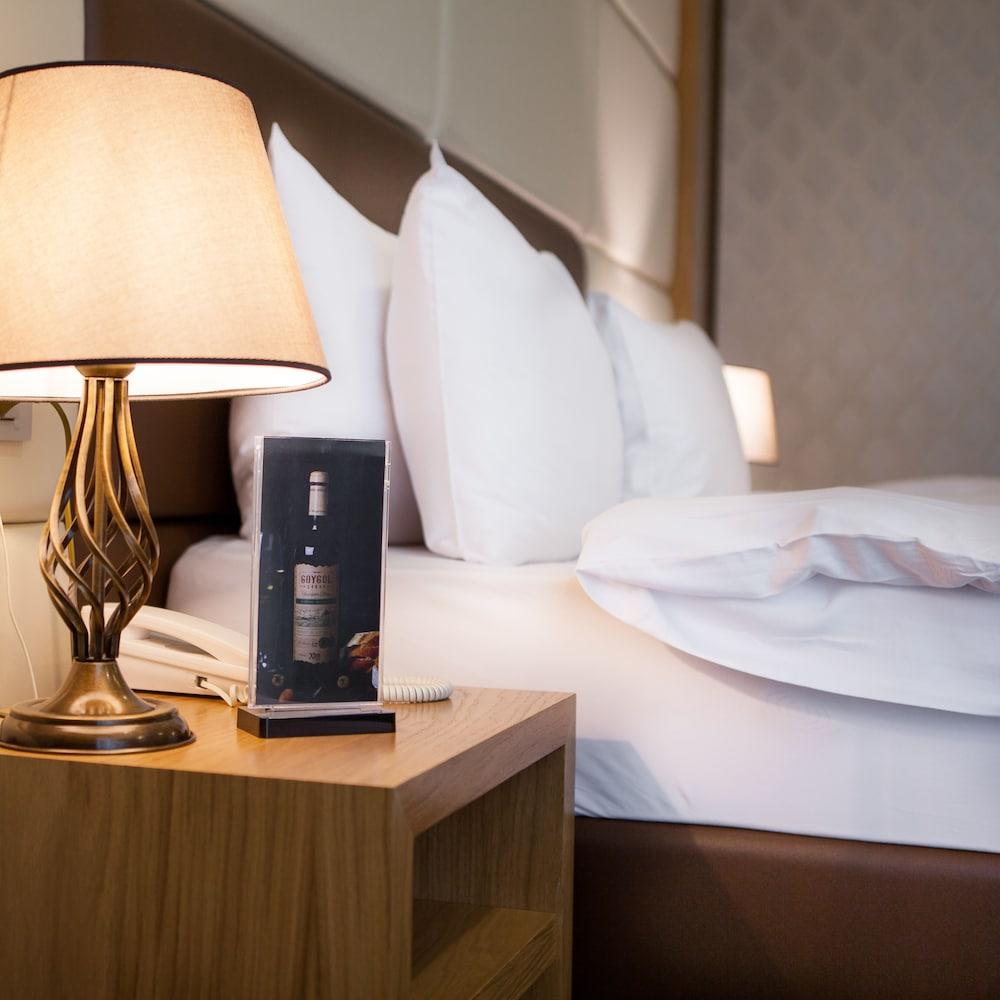 Hotel Wyndham Baku Zewnętrze zdjęcie