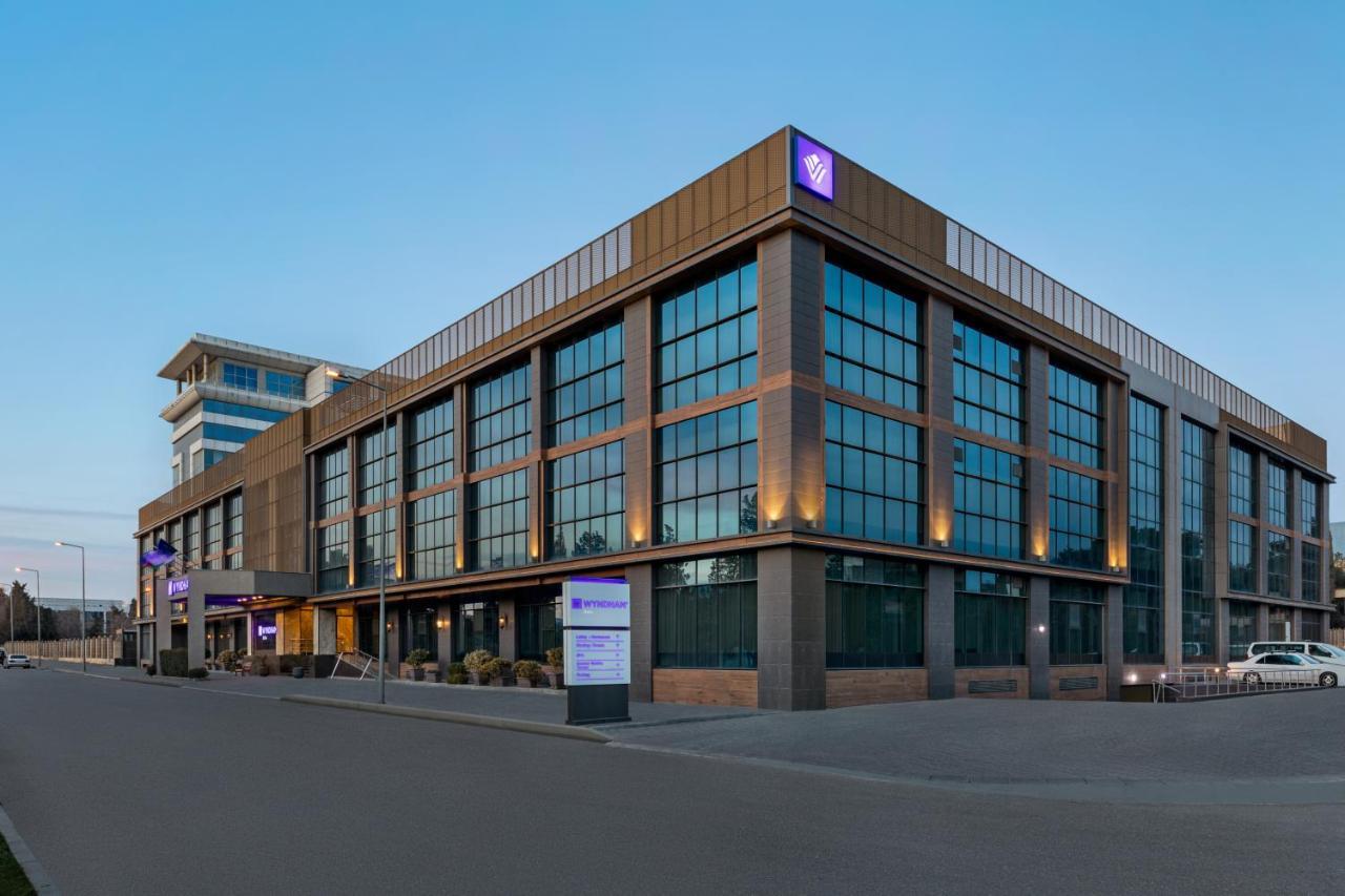 Hotel Wyndham Baku Zewnętrze zdjęcie
