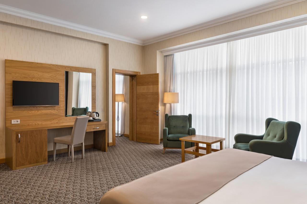 Hotel Wyndham Baku Zewnętrze zdjęcie